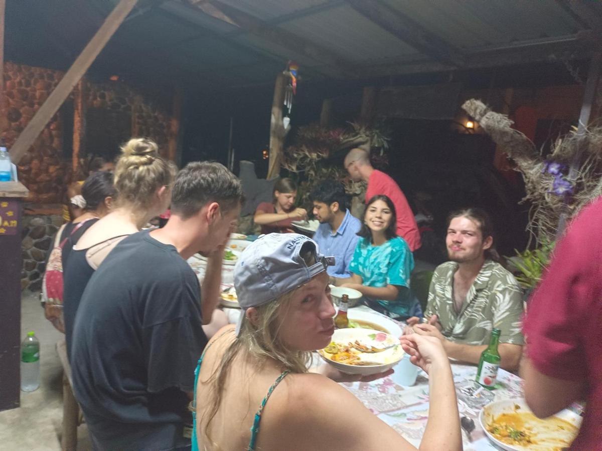 Sunny Tayai Hostel باي المظهر الخارجي الصورة